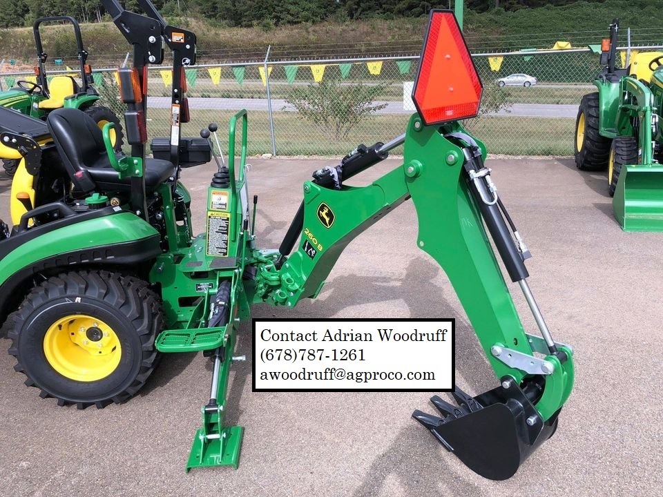 2023 John Deere 1025R Image 7