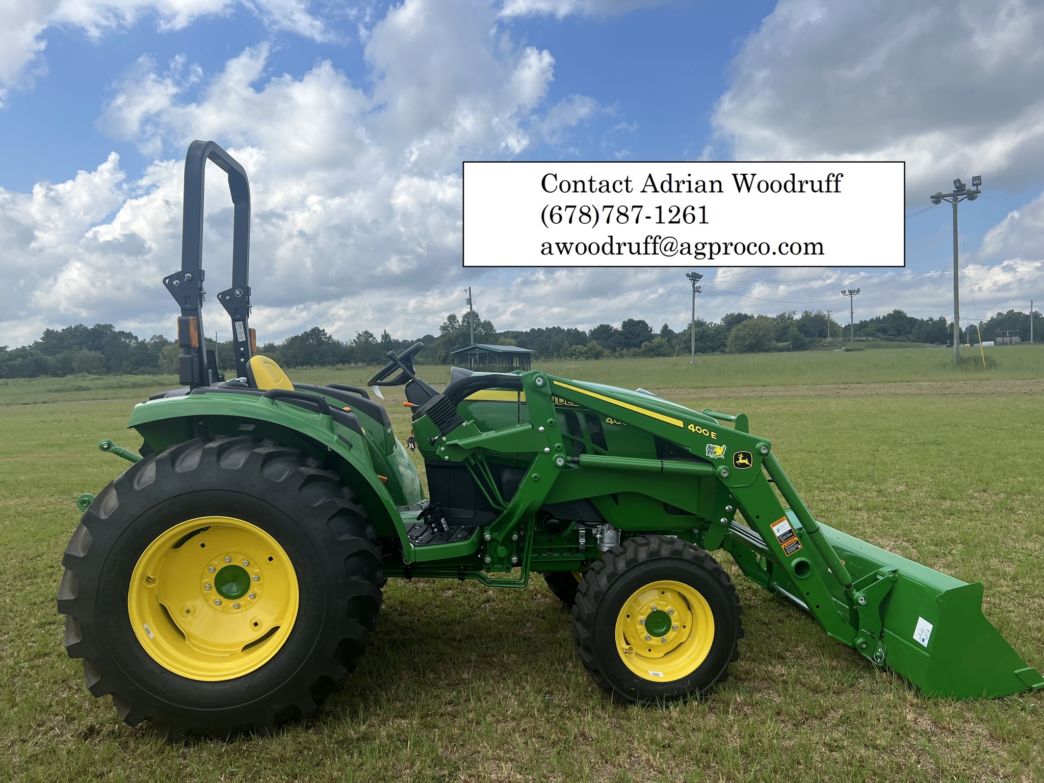 2023 John Deere 4066M Image 3
