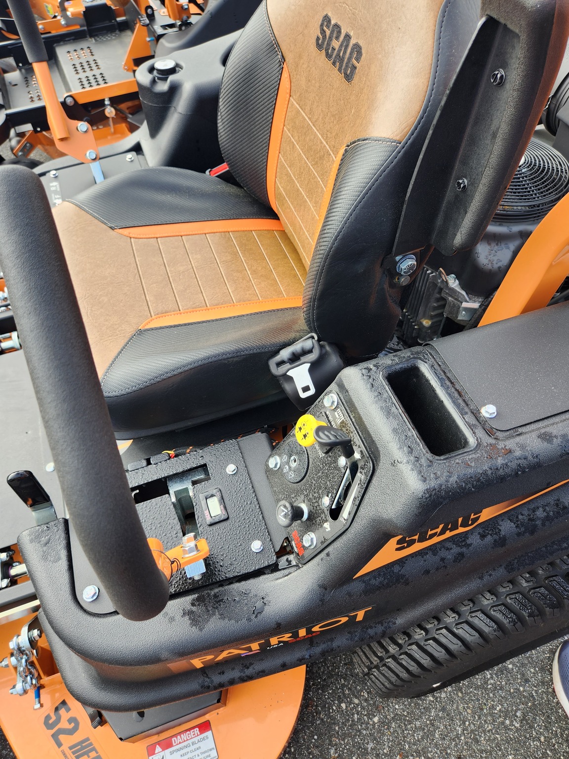 2022 Scag SPZ52H-22FX Image 4