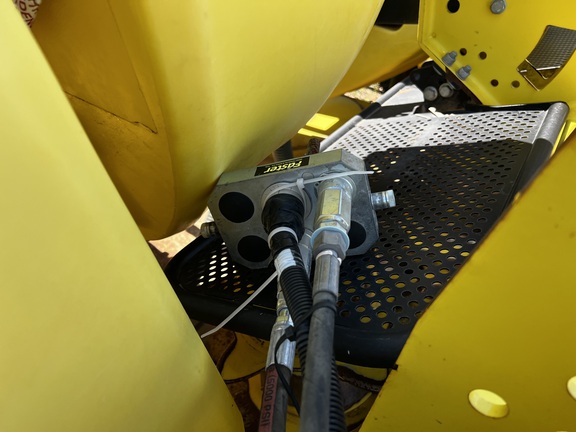 2021 John Deere 772 - Photo9