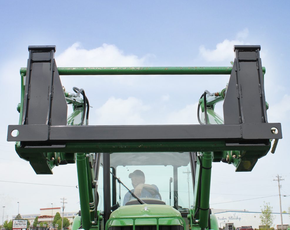  2019 TRI-L APWW-JD5 at Heritage Tractor in Baldwin City, KS