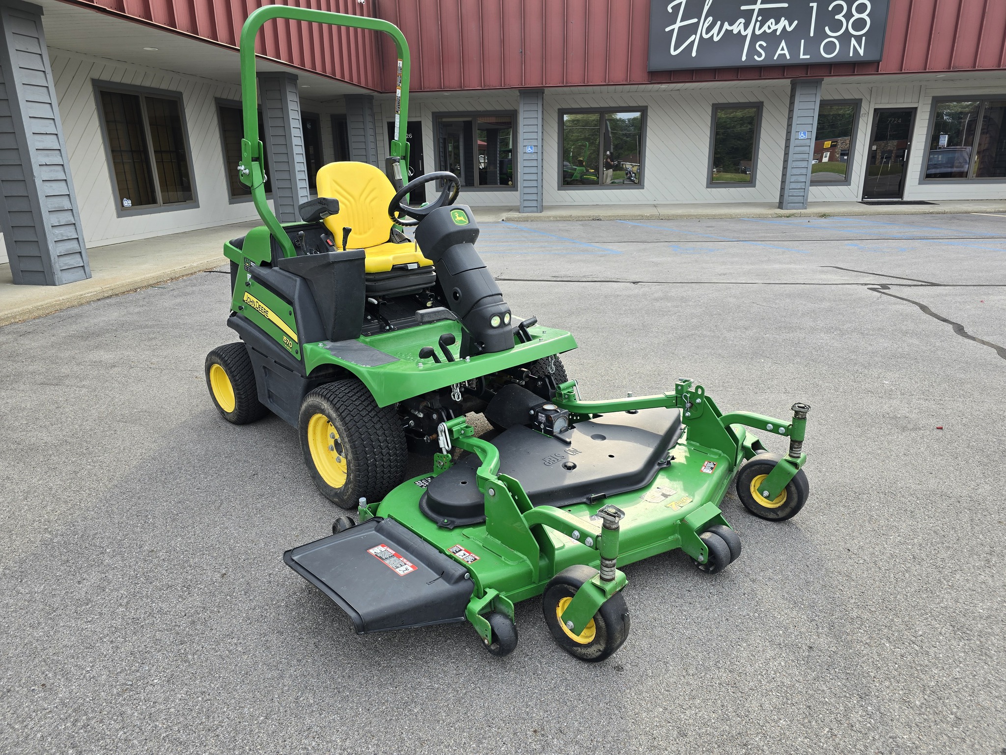 2019 John Deere 1570 Image 3