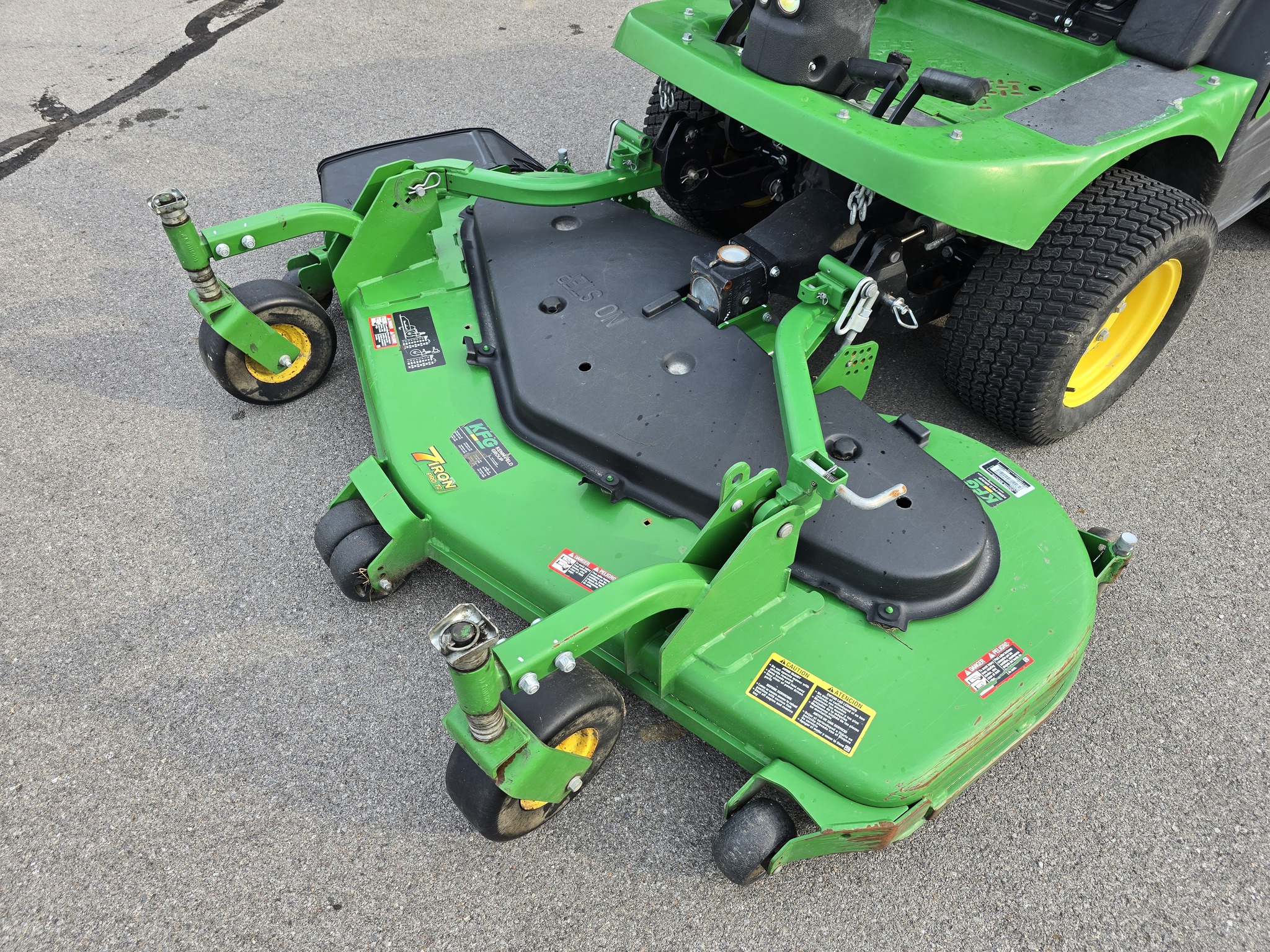 2019 John Deere 1570 Image 11