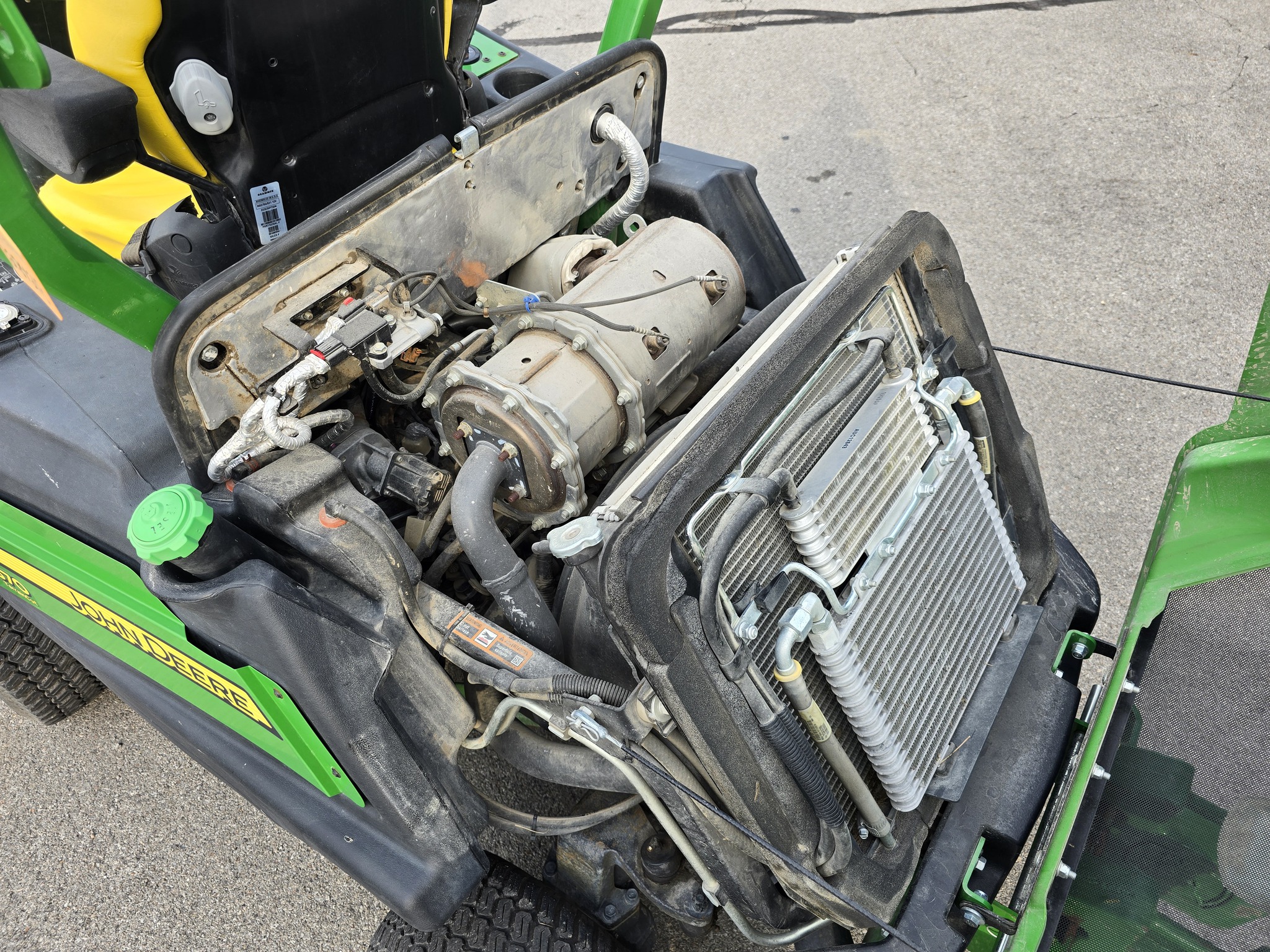 2019 John Deere 1570 Image 18