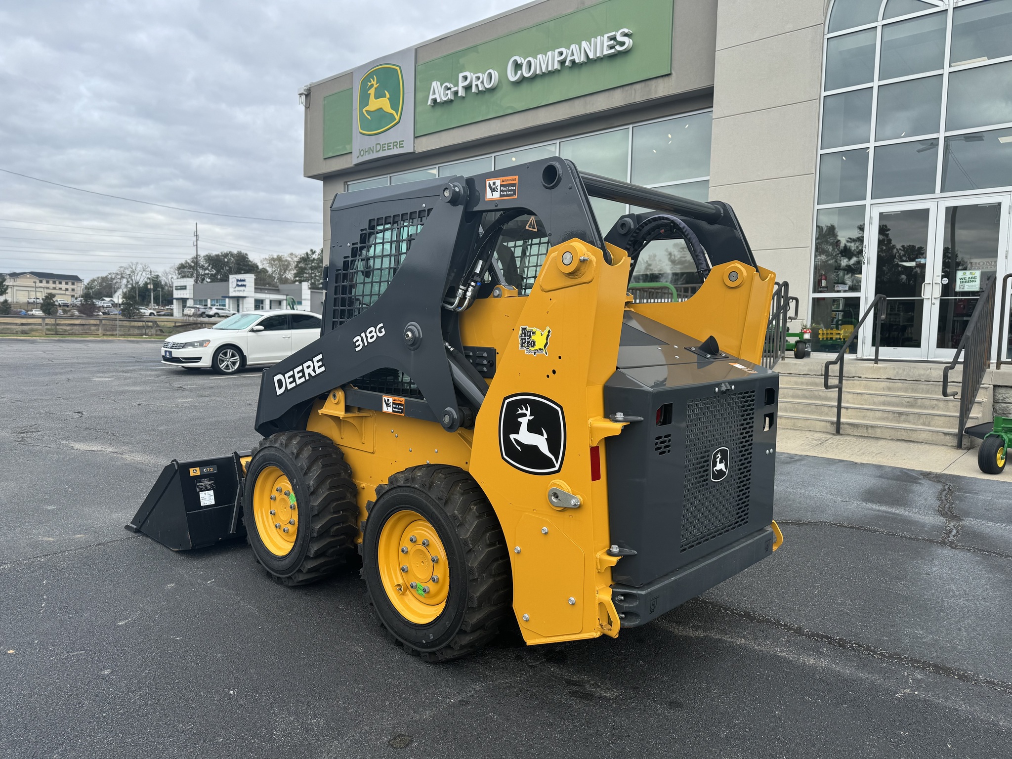 2025 John Deere 318G Image 7
