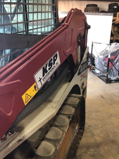 2018 Takeuchi TL10V-2 Image 3