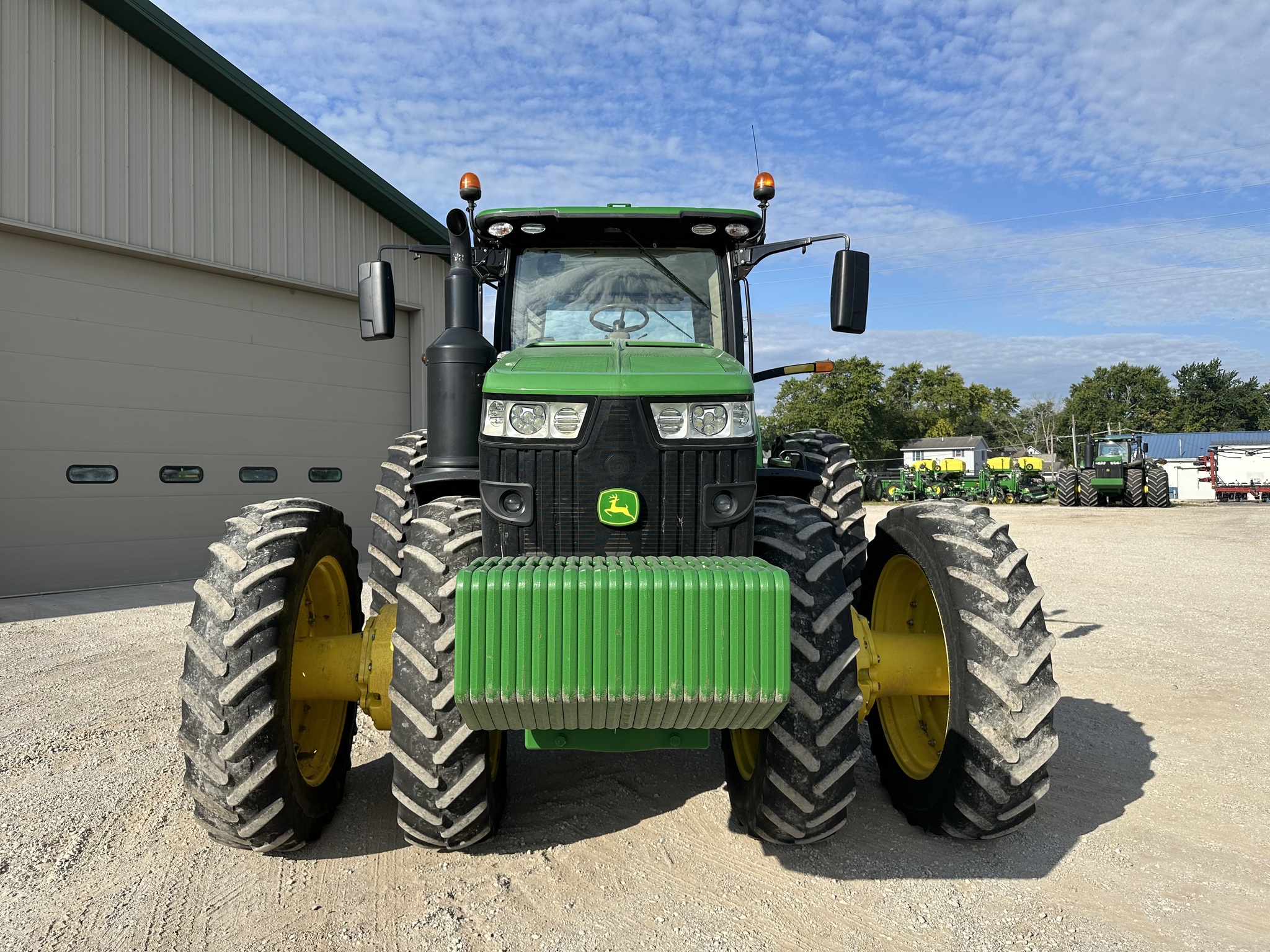  2017 John Deere 8370R at Heritage Tractor in Geneseo, IL
