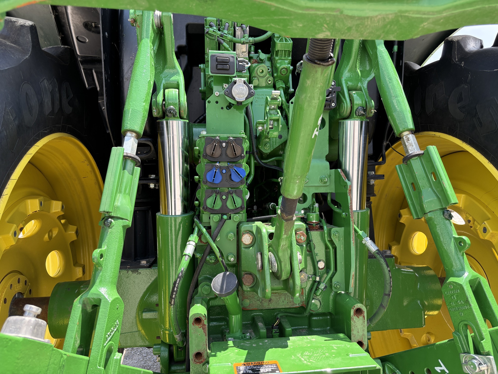2023 John Deere 6R 175 Image 5