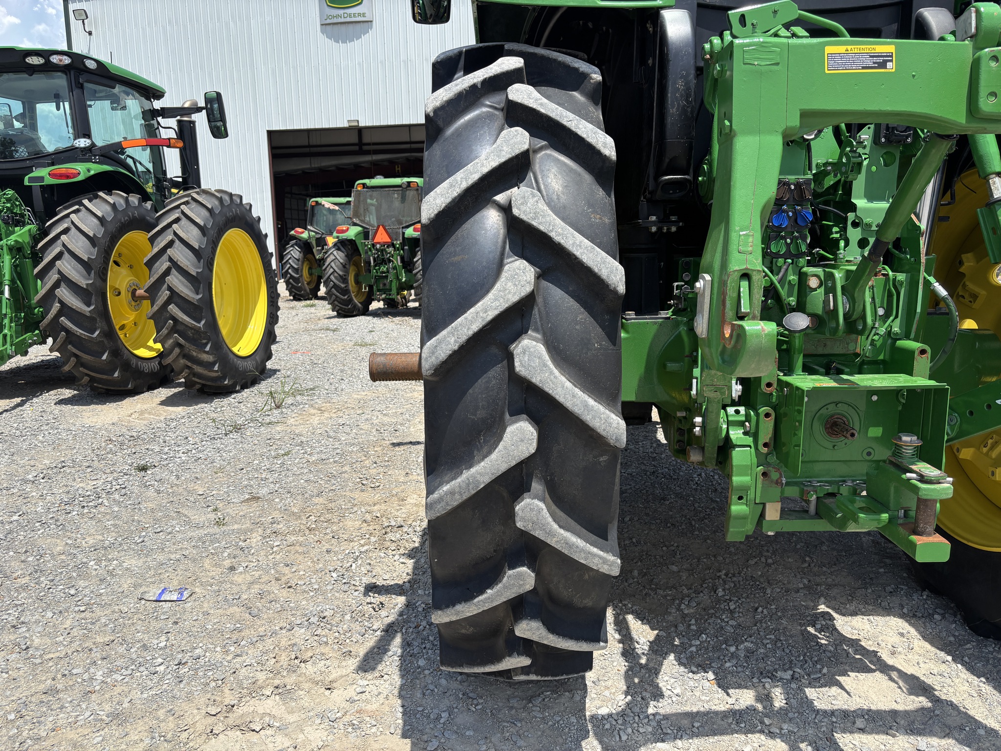 2023 John Deere 6R 175 Image 14