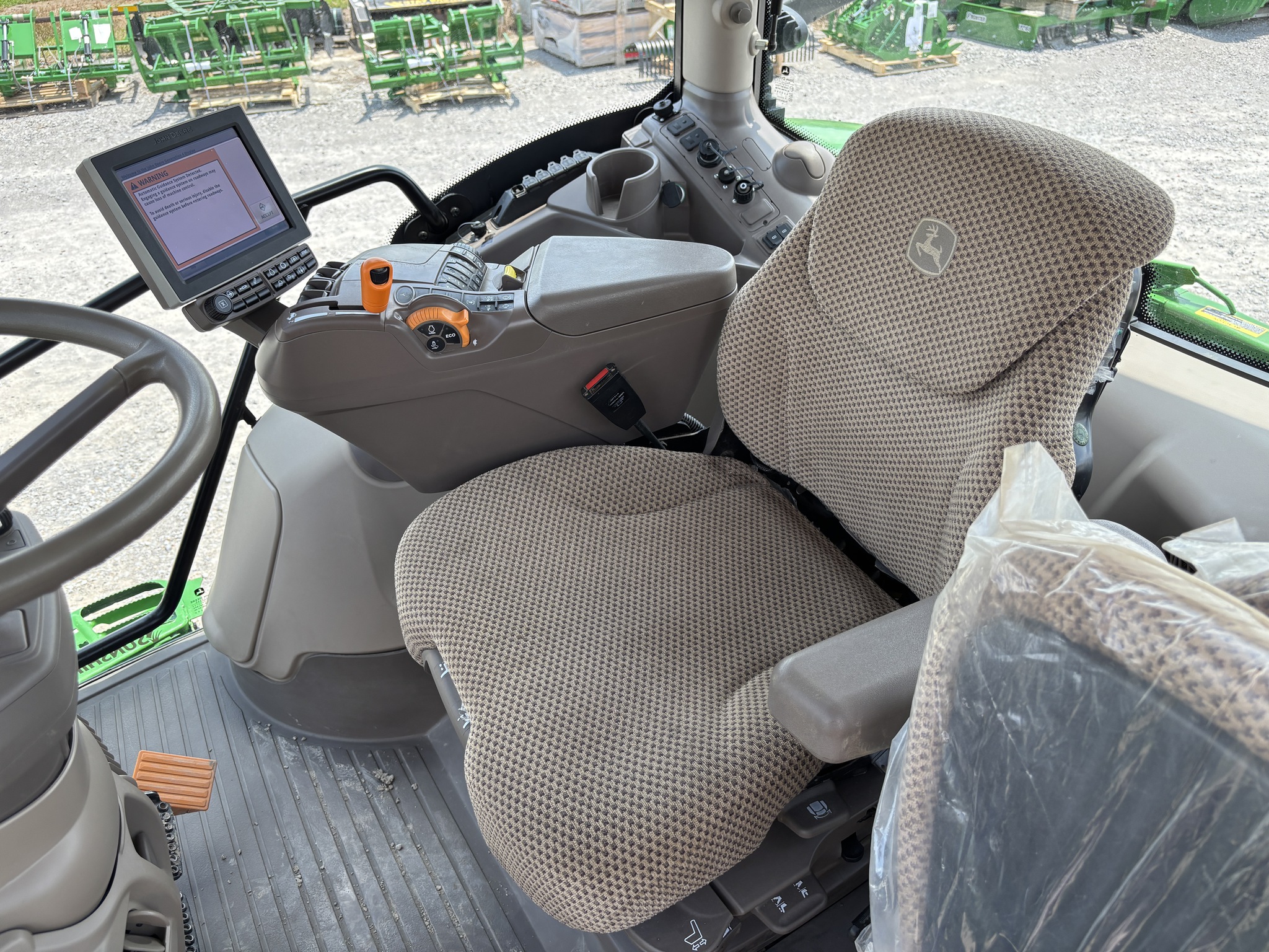 2023 John Deere 6R 175 Image 23