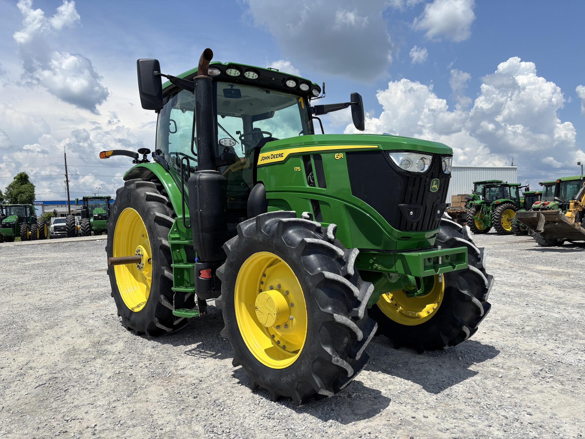 2023 John Deere 6R 175 Image 8