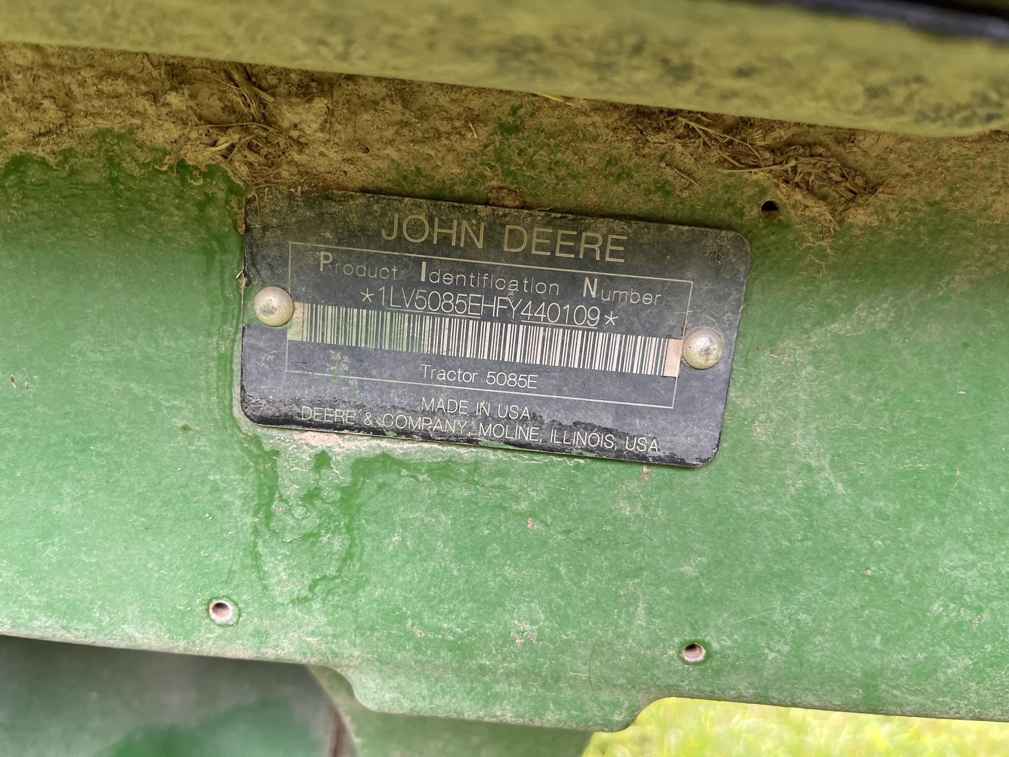  2015 John Deere 5085E at Heritage Tractor in Rogersville, MO