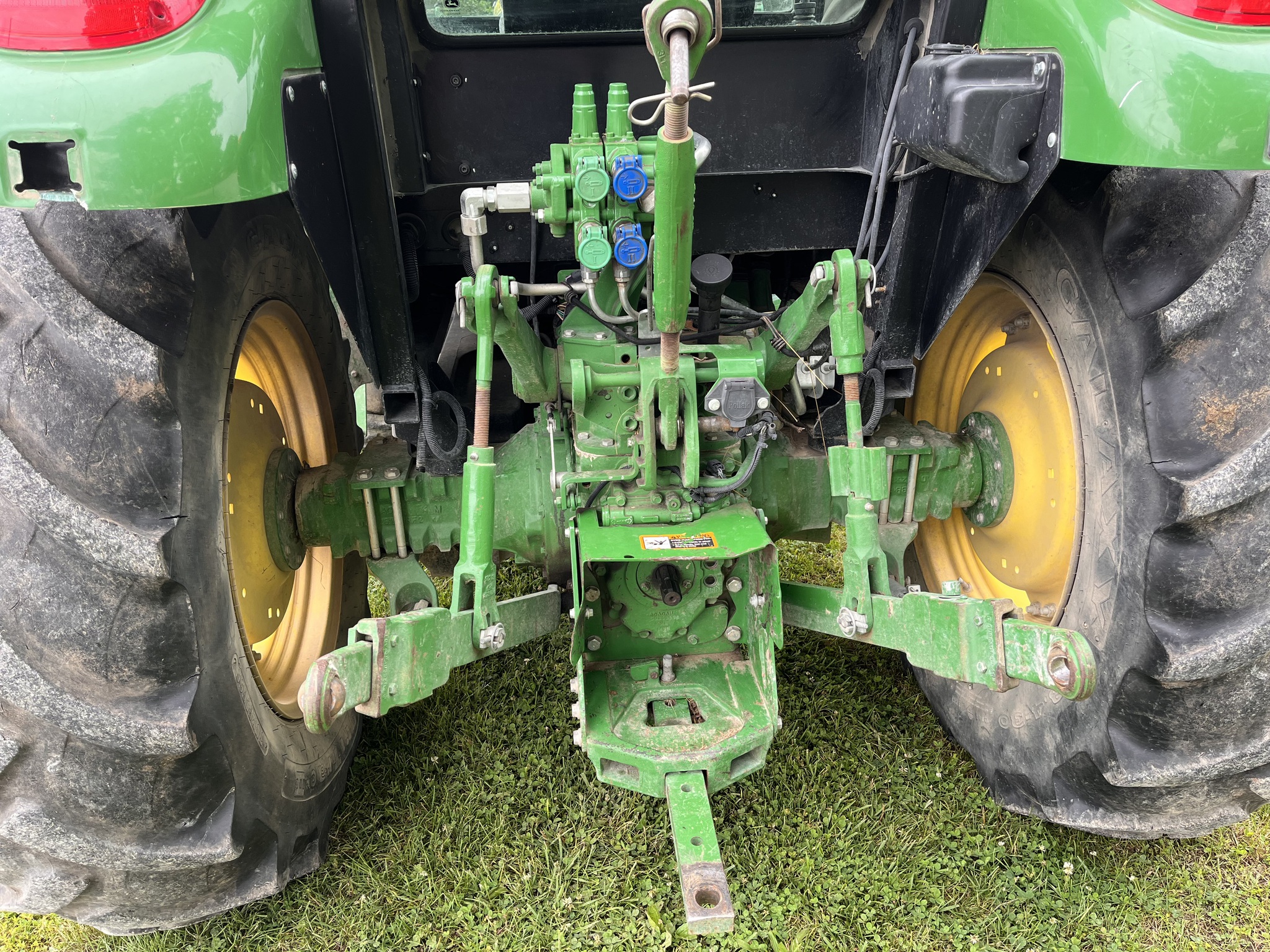  2015 John Deere 5085E at Heritage Tractor in Rogersville, MO