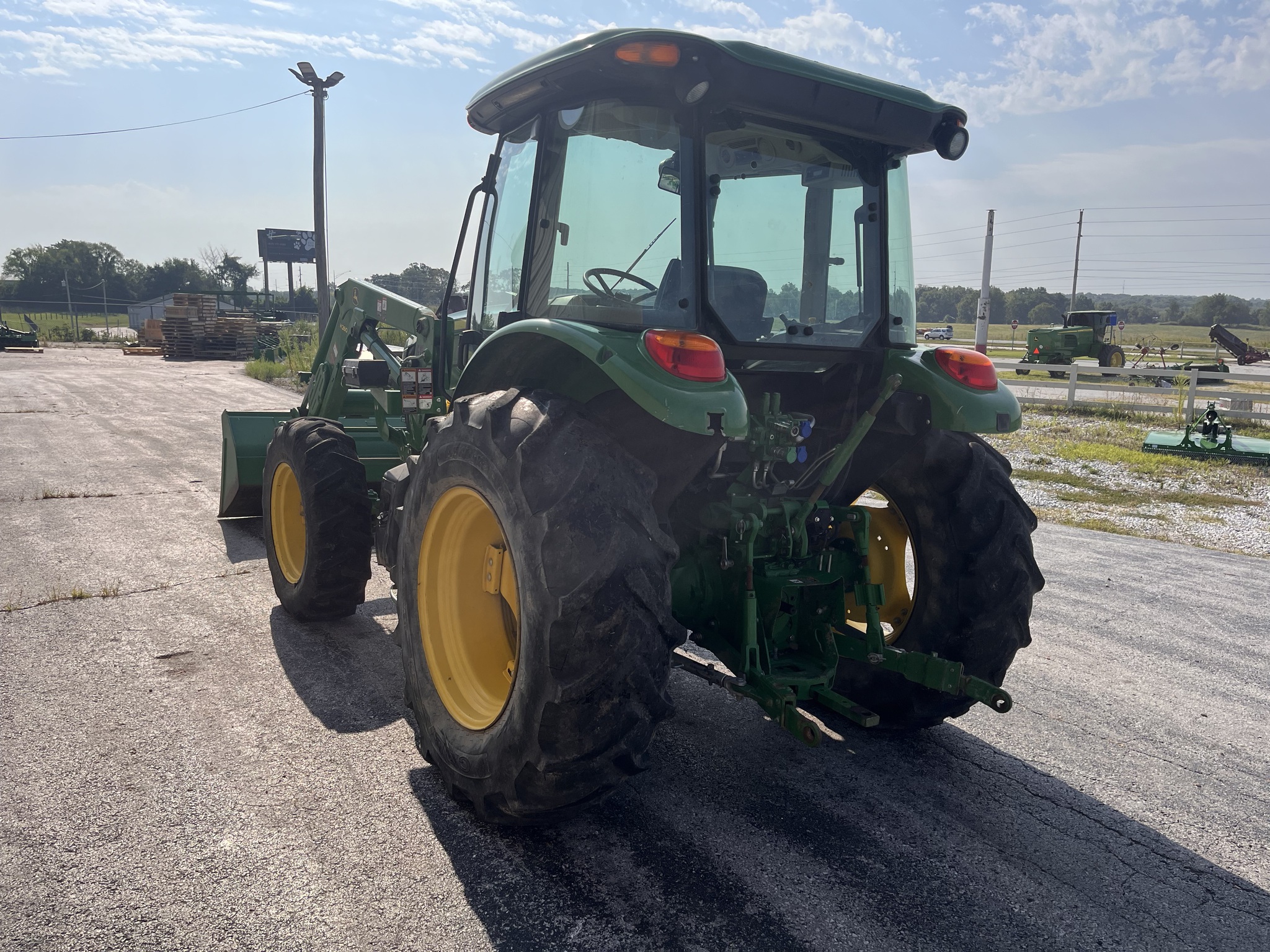  2015 John Deere 5085E at Heritage Tractor in Rogersville, MO