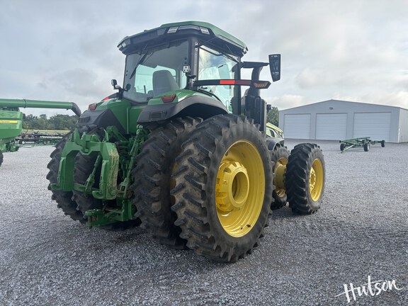 Photo of 2023 John Deere 8R 370