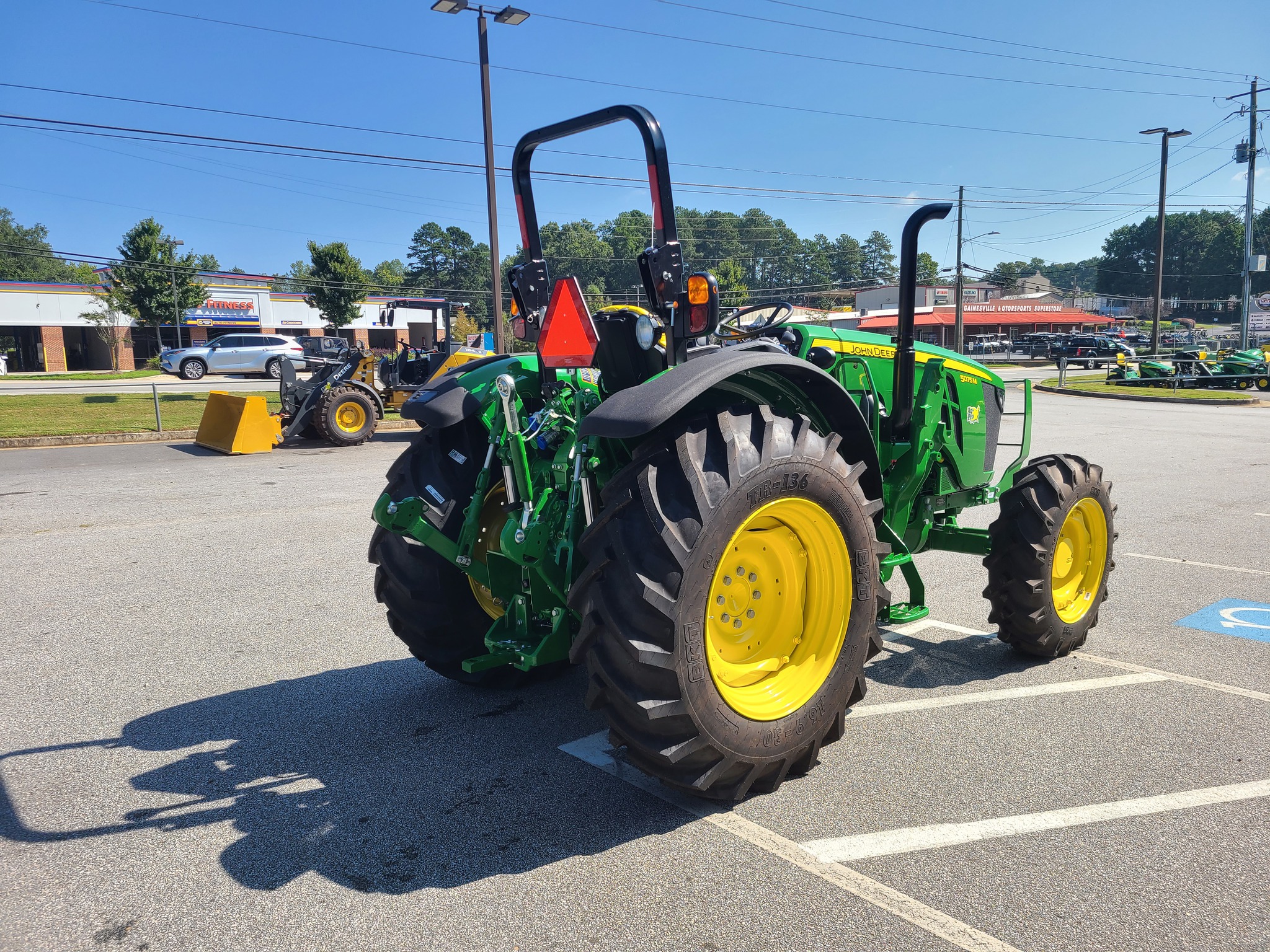 2024 John Deere 5075M Image 9