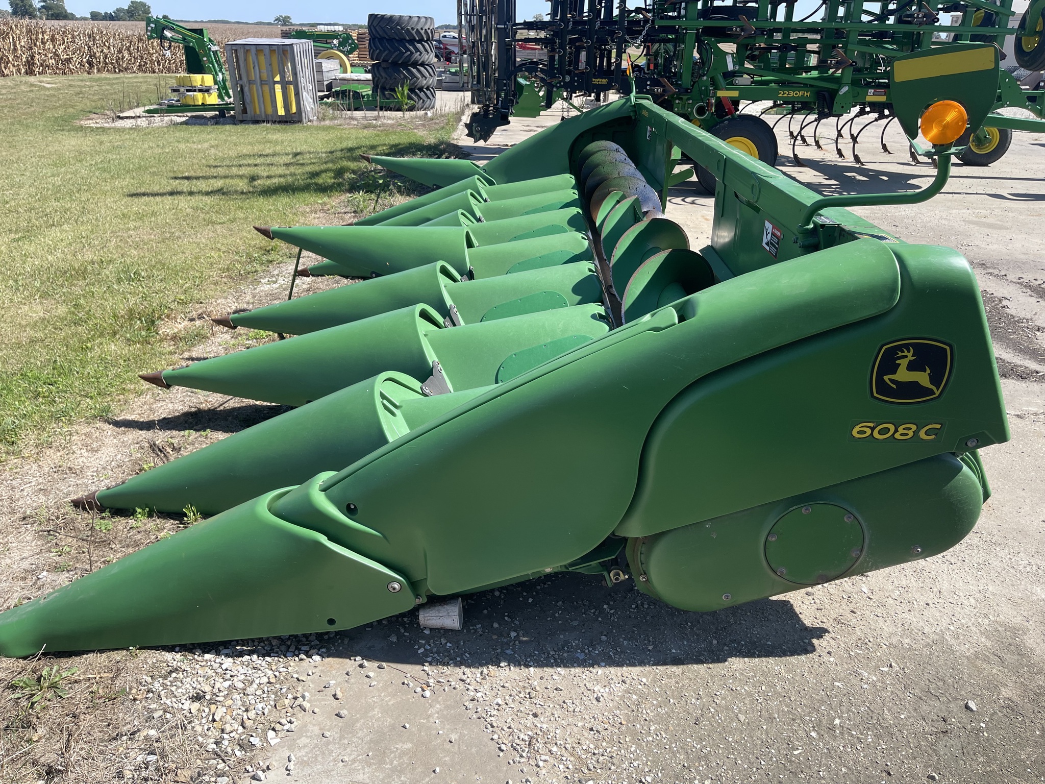  2013 John Deere 608C at Heritage Tractor in Brimfield, IL