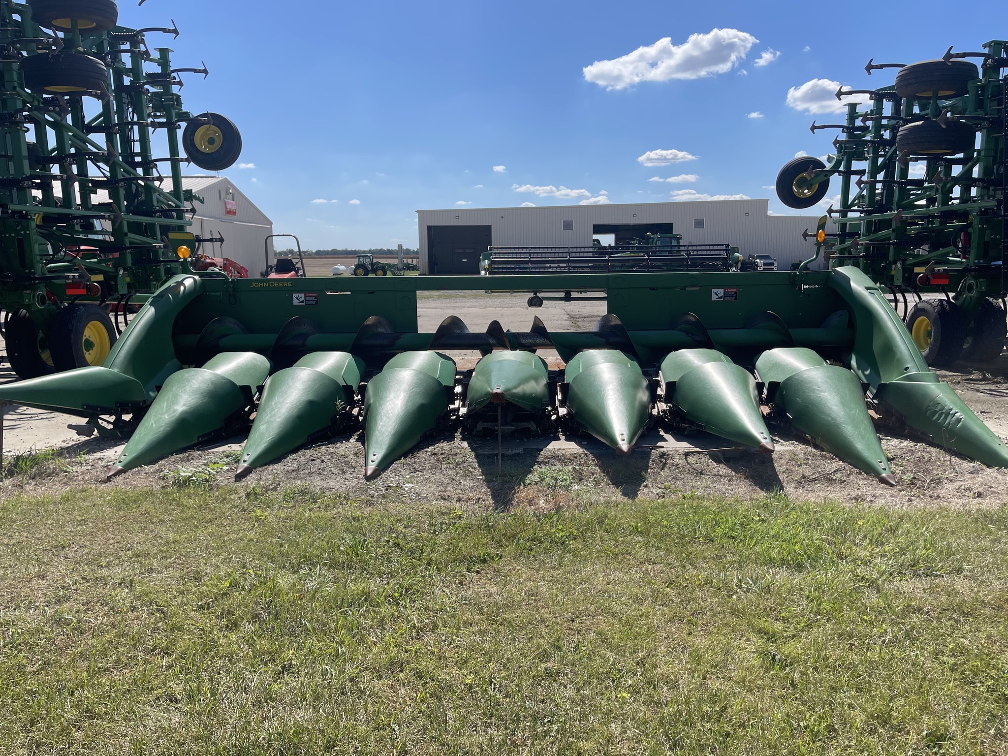  2013 John Deere 608C at Heritage Tractor in Brimfield, IL