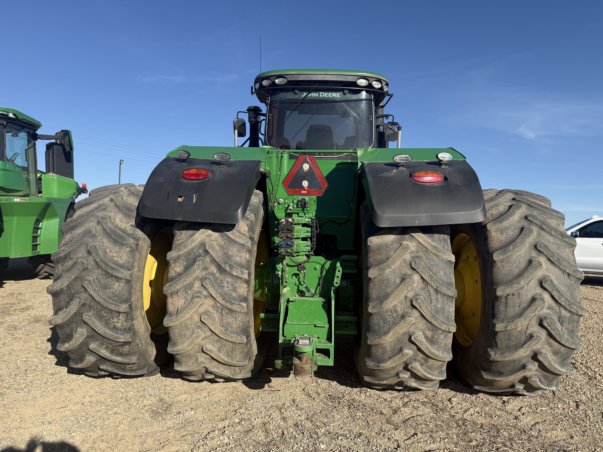 2016 John Deere 9570R Image 12