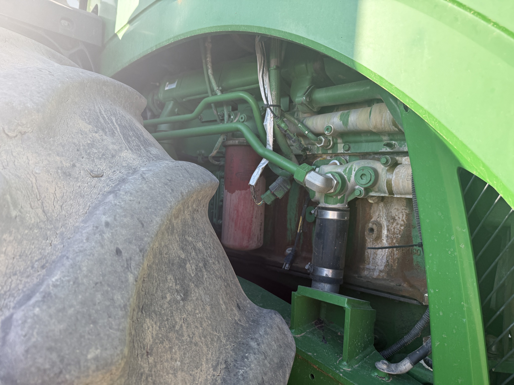 2016 John Deere 9570R Image 20