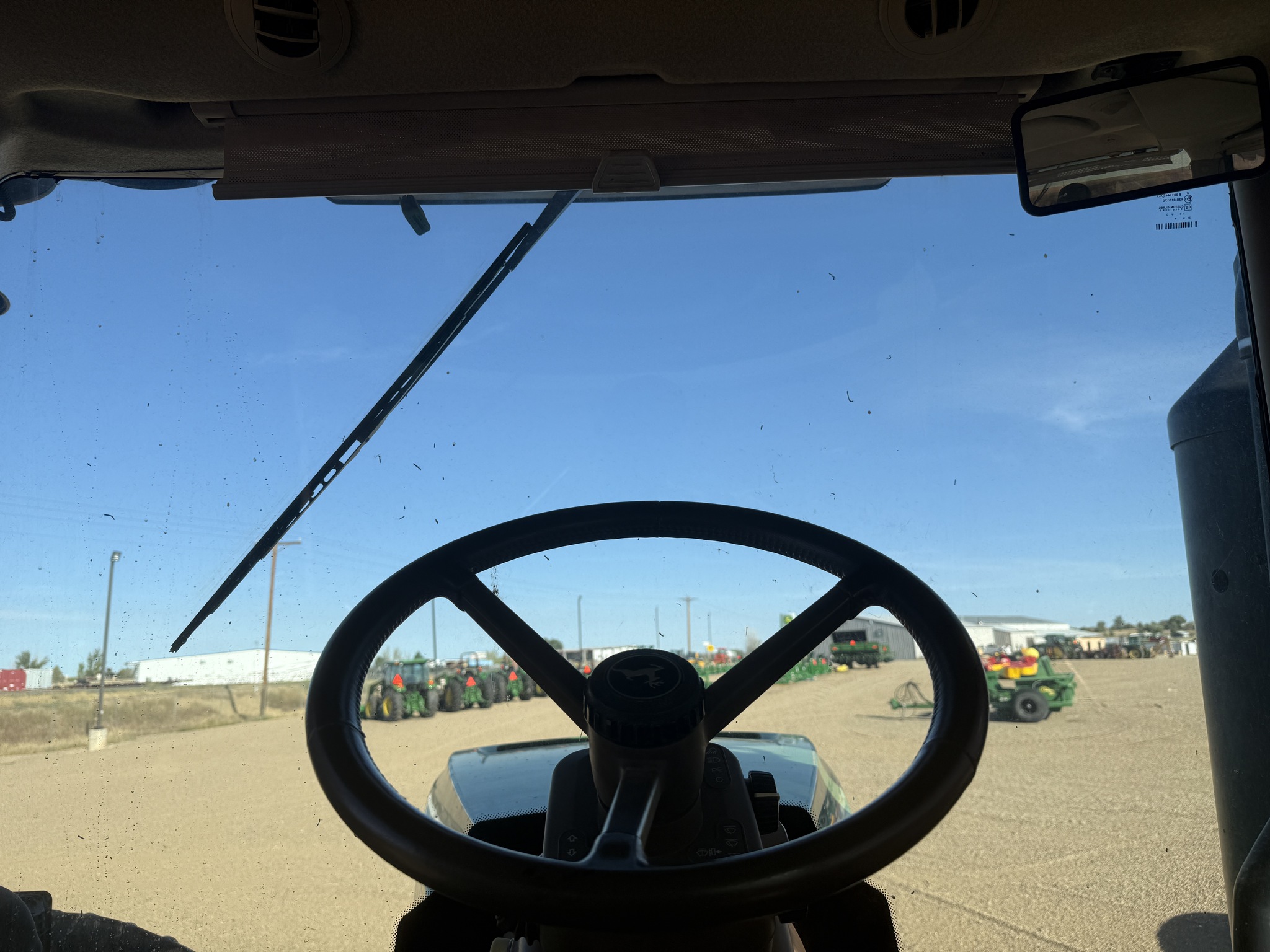 2016 John Deere 9570R Image 35