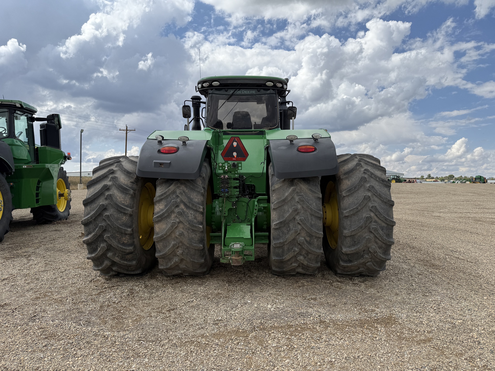 2016 John Deere 9570R Image 4
