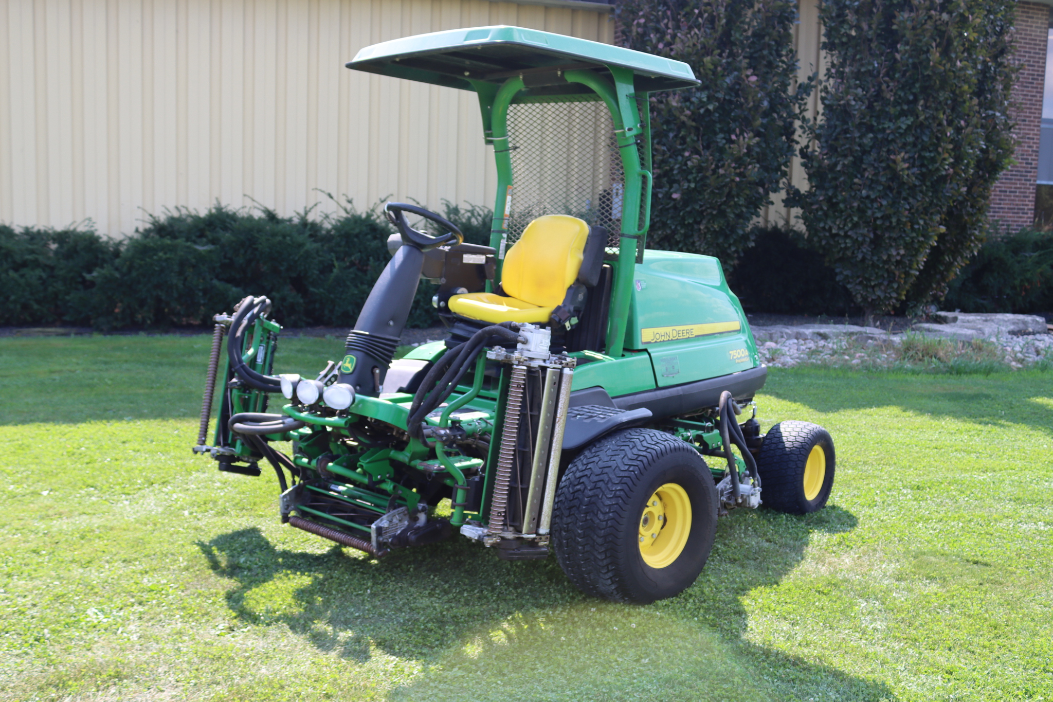 2019 John Deere 7500A Fairway Mowers
