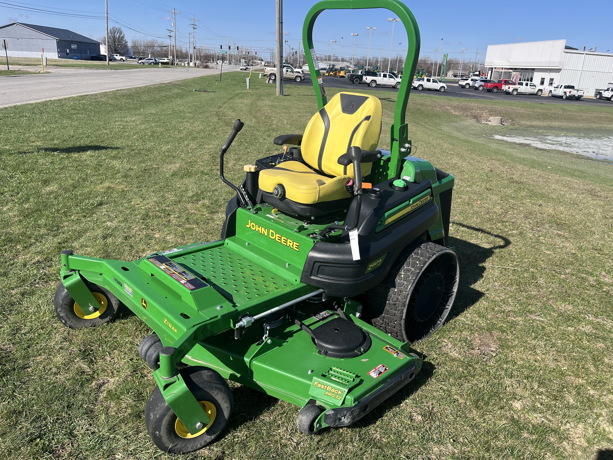 2022 John Deere Z997R Image 1