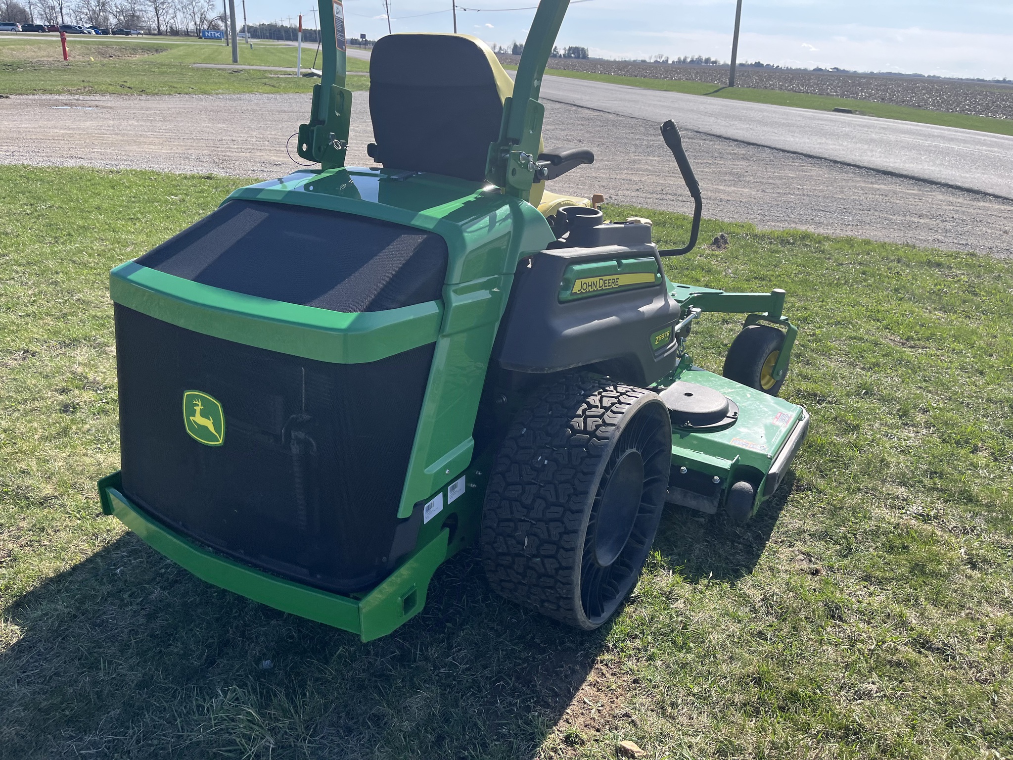 2022 John Deere Z997R Image 8