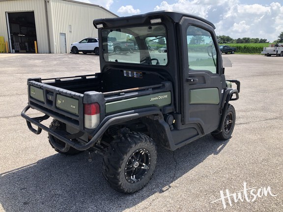 Photo of 2021 John Deere XUV 835M