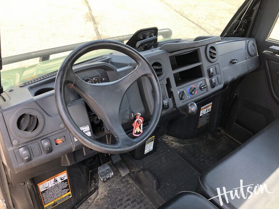 Photo of 2021 John Deere XUV 835M
