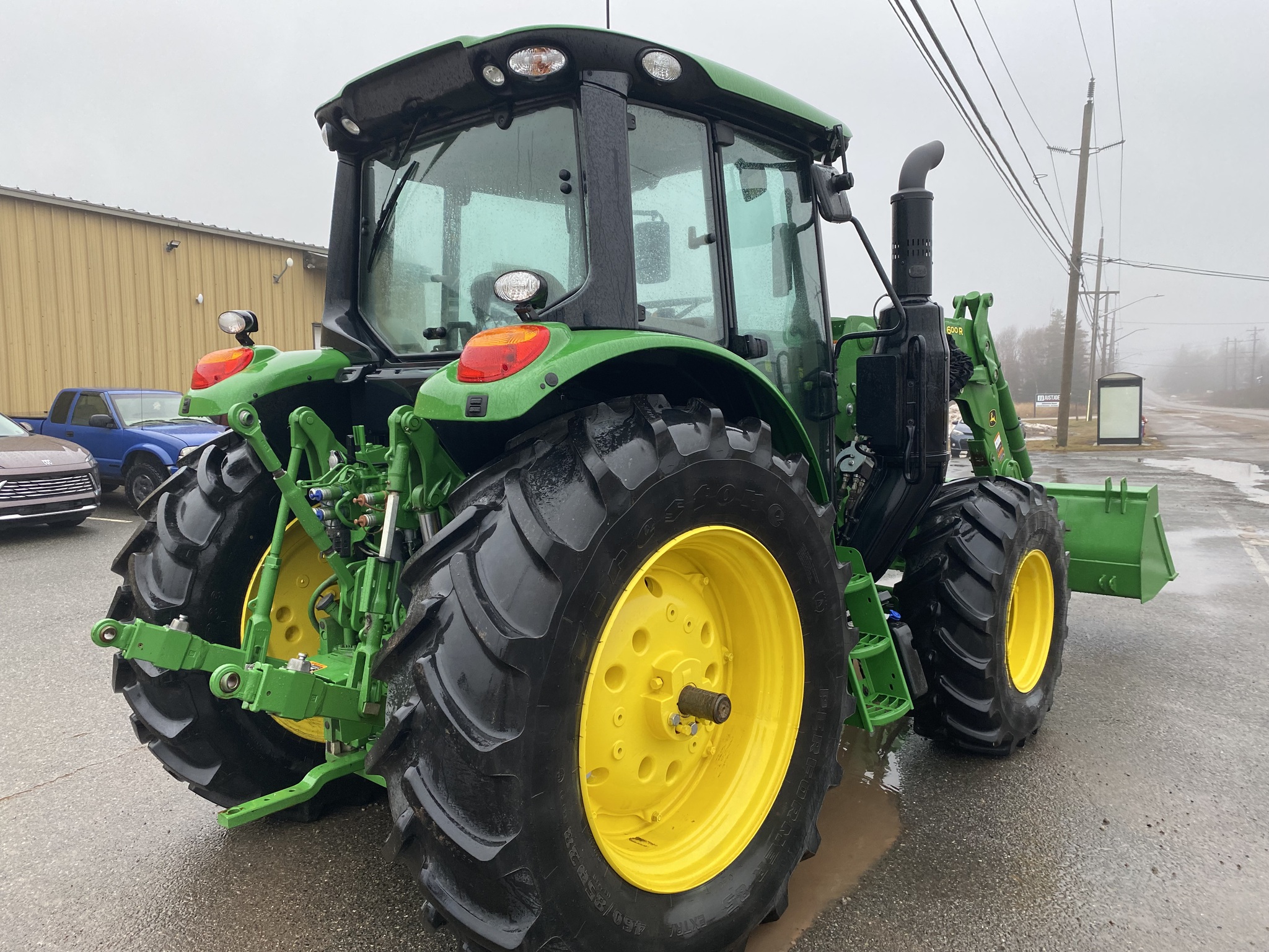 2024 John Deere 6110M Image 17