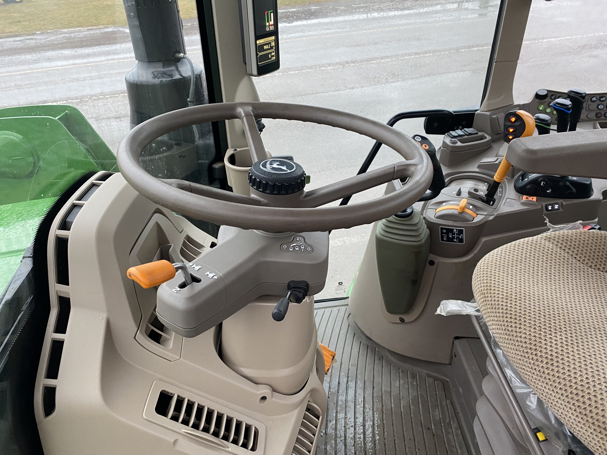 2024 John Deere 6110M Image 9