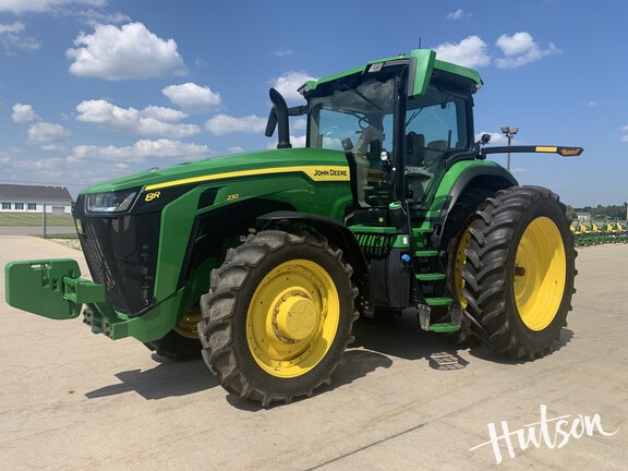 Photo of 2024 John Deere 8R 230