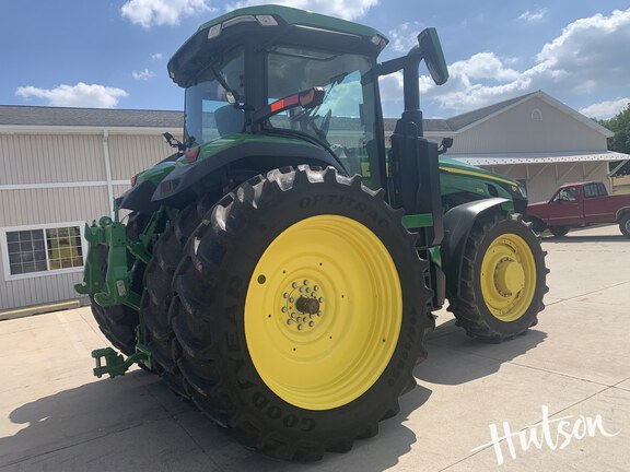 Photo of 2024 John Deere 8R 230