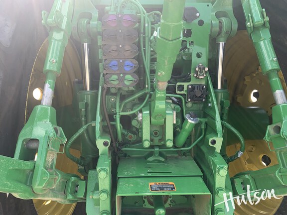 Photo of 2024 John Deere 8R 230