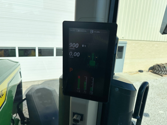 2024 John-Deere 8R 370