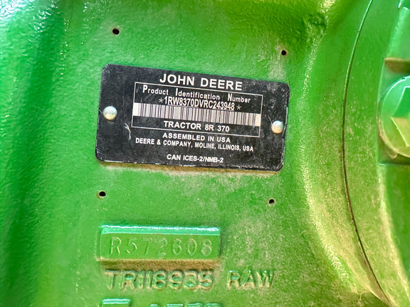 2024 John-Deere 8R 370