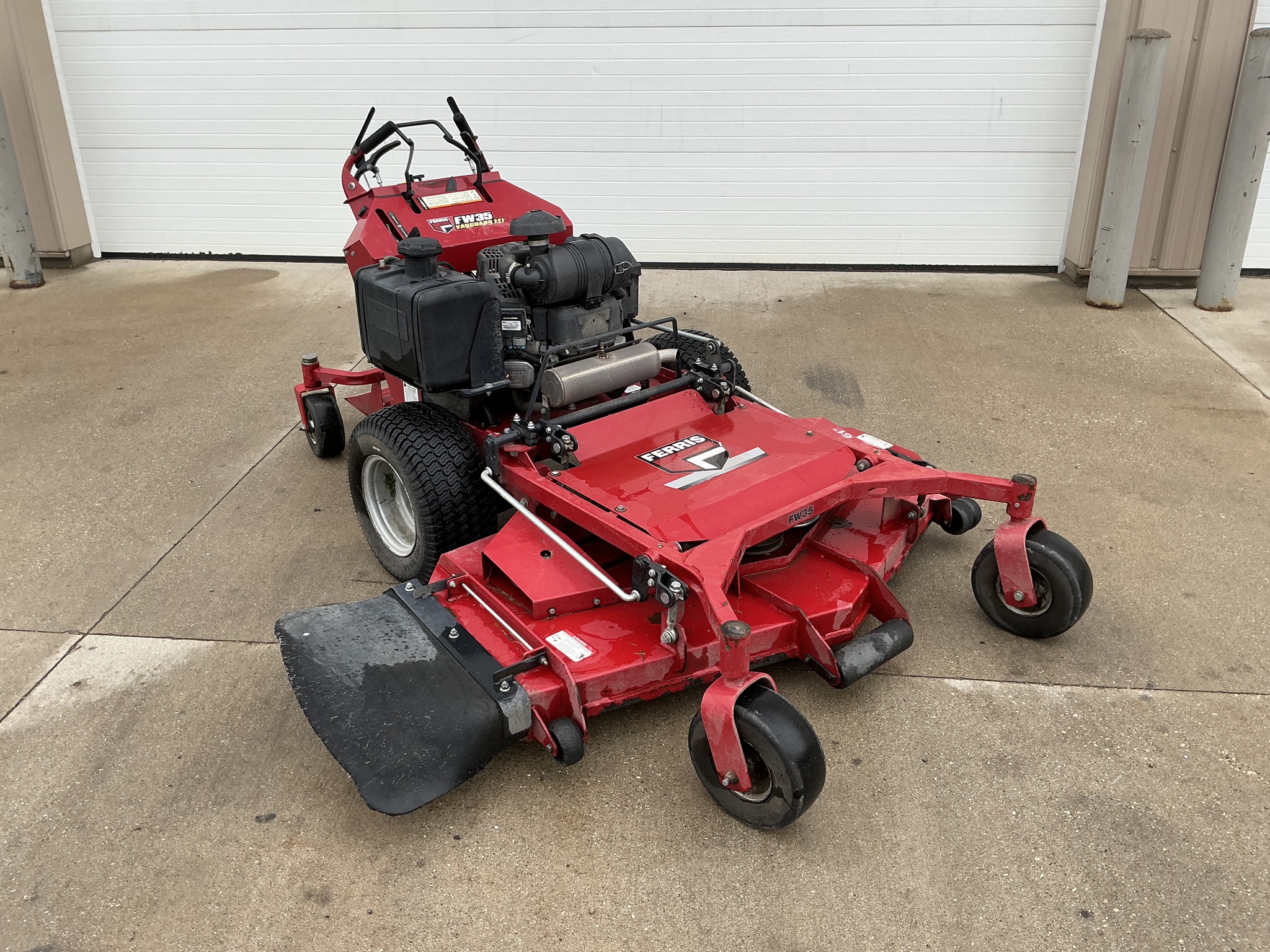2016 Ferris FW35BV2661 Image 1