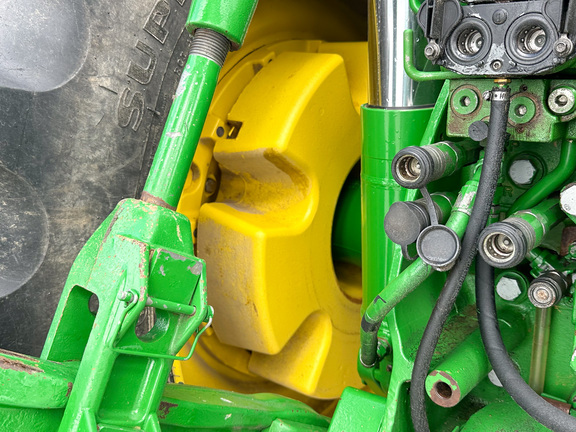 2008 John-Deere 8530