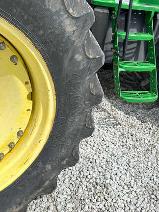 2008 John-Deere 8530