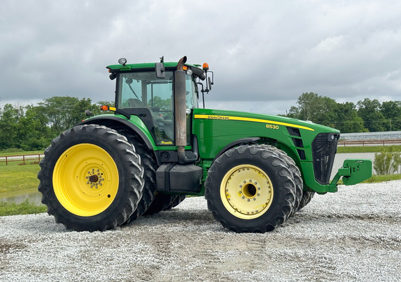 2008 John-Deere 8530