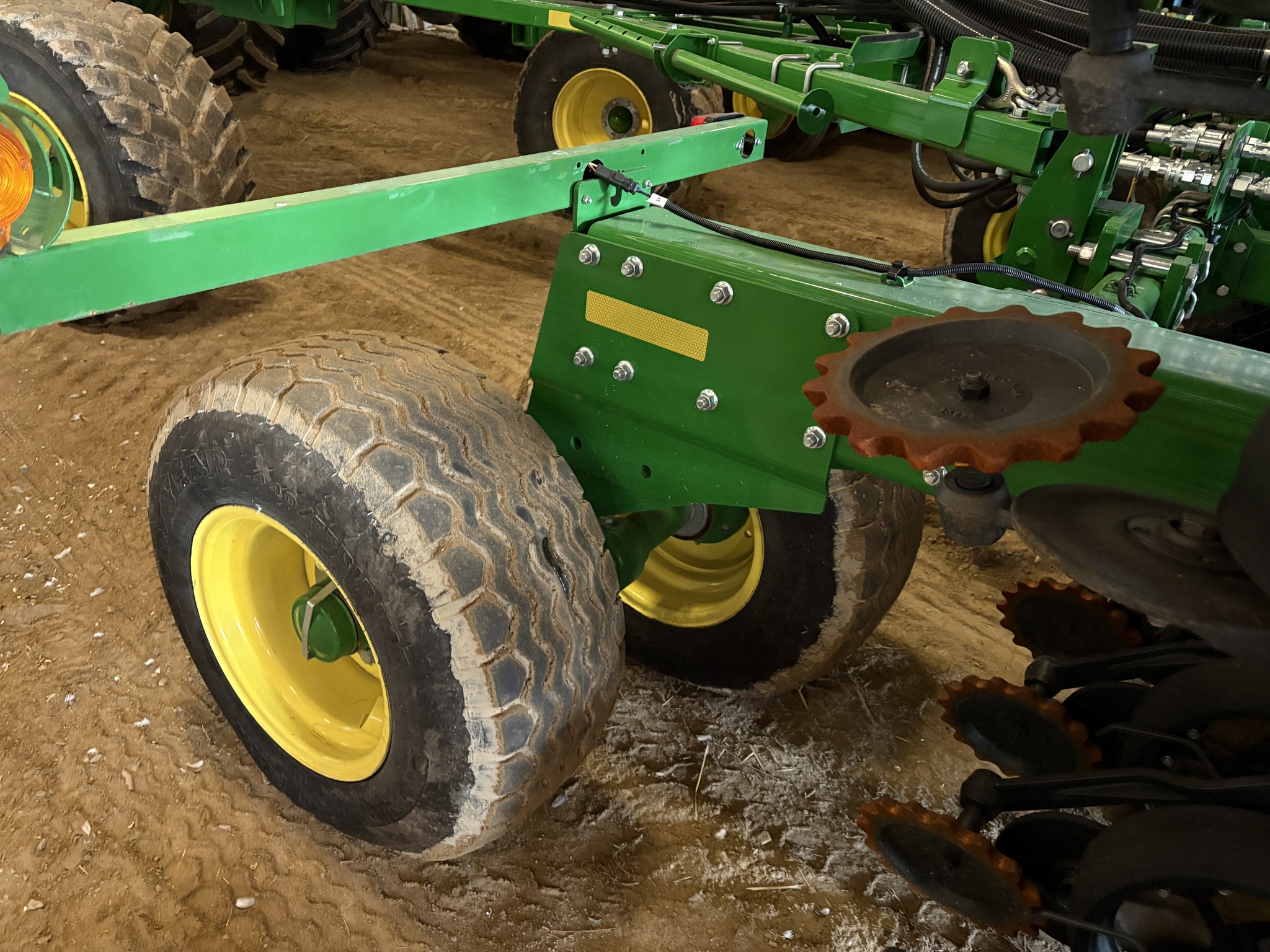 2024 John Deere N550 Image 11