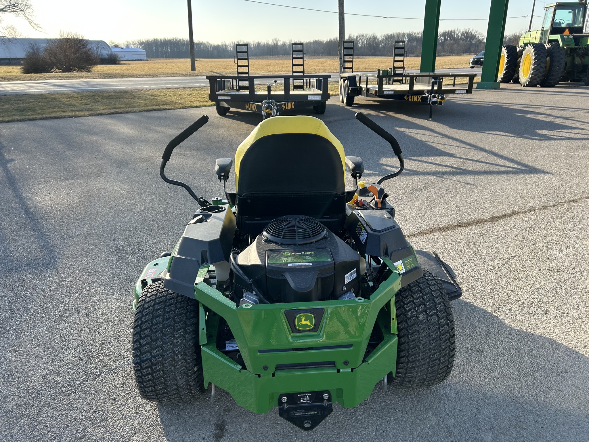 2024 John Deere Z330R Image 4