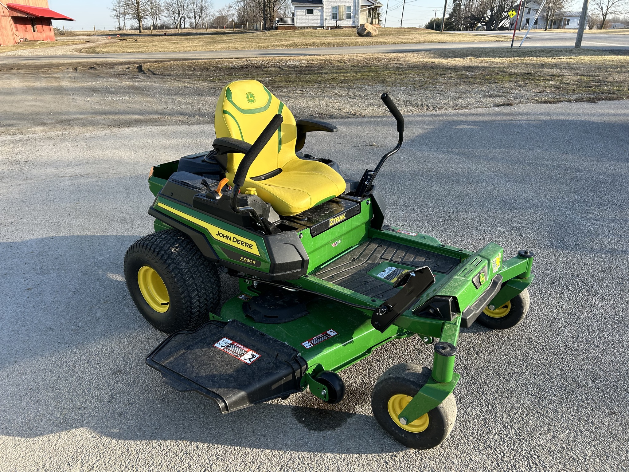 2024 John Deere Z330R Image 7