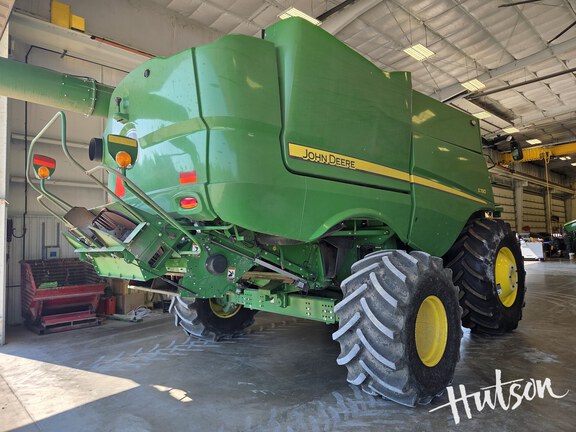 Photo of 2024 John Deere S780