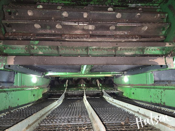 Photo of 2024 John Deere S780