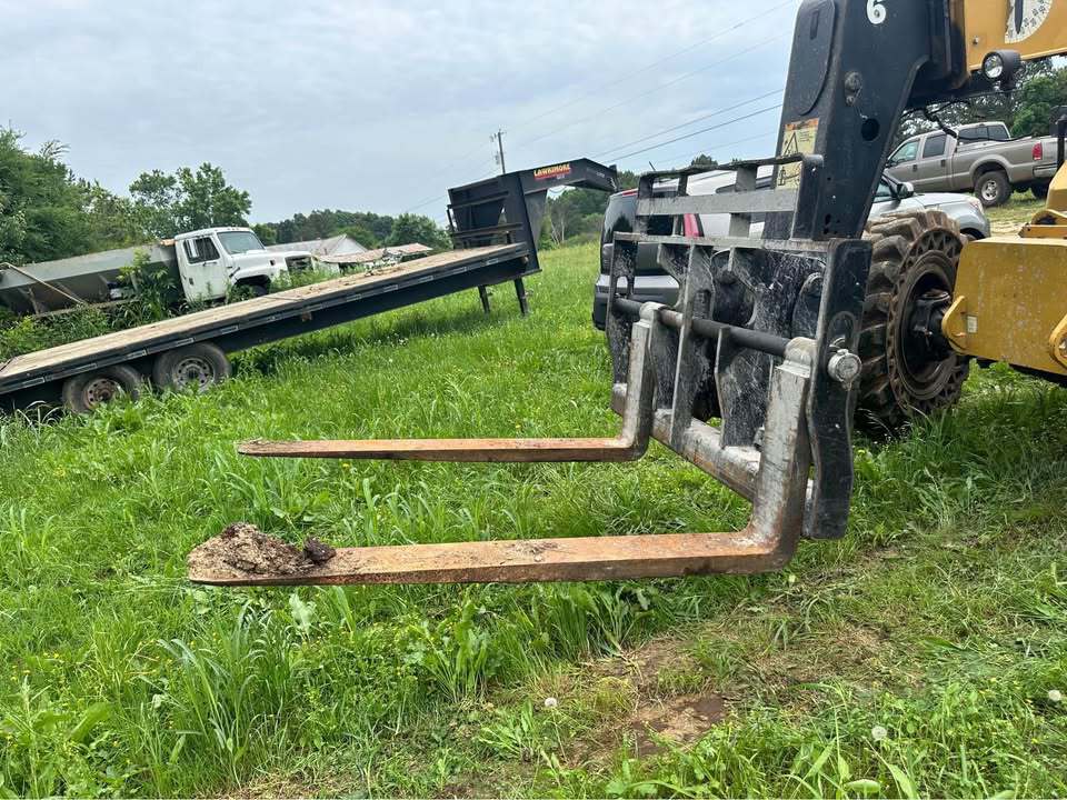 2012 Caterpillar THG00165 Image 5