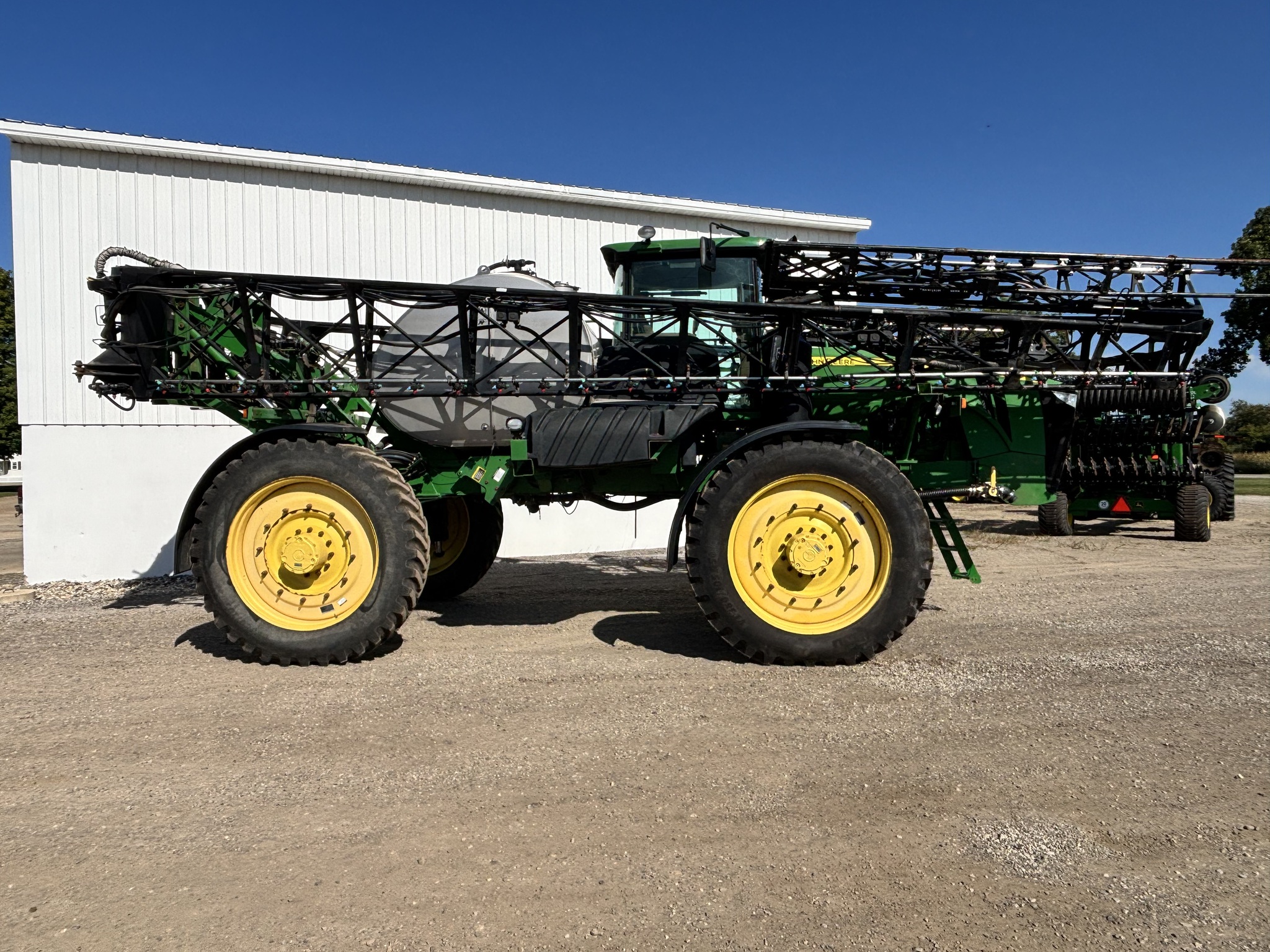 2012 John Deere 4940 Image 8