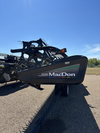 Used 2011 MacDon FD70-40 Combine Platforms at Horizon Ag & Turf in Lloydminster, AB - Photo2